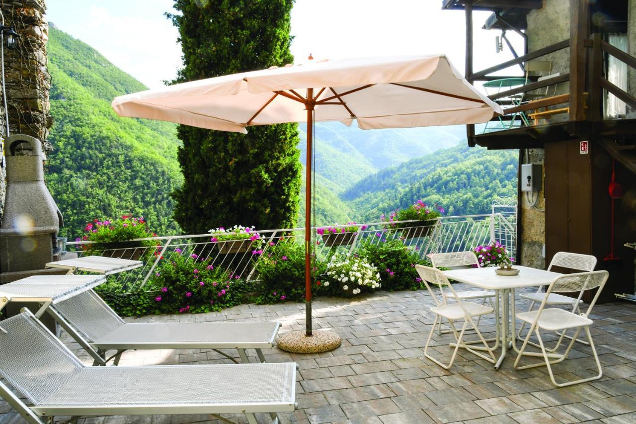 Agriturismo Nonnamelia Nasino Exteriör bild
