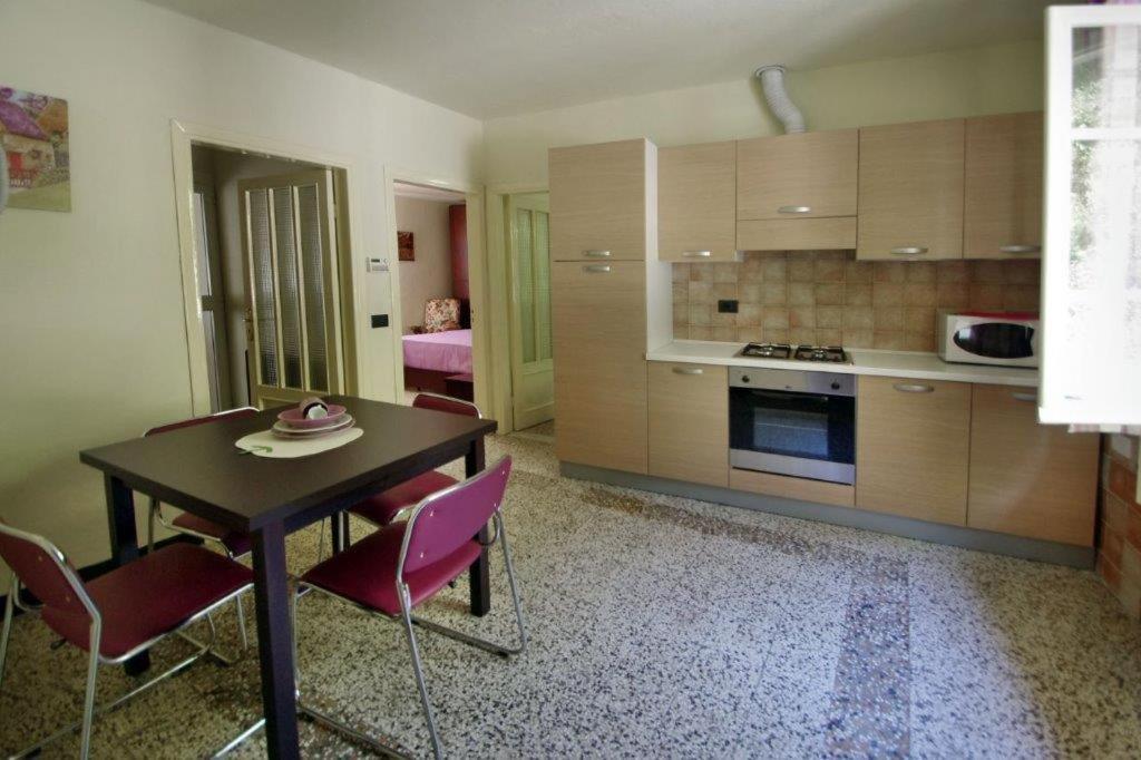 Agriturismo Nonnamelia Nasino Exteriör bild